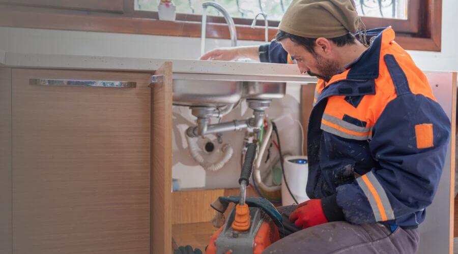 leaky faucet repair in Elgin, OH